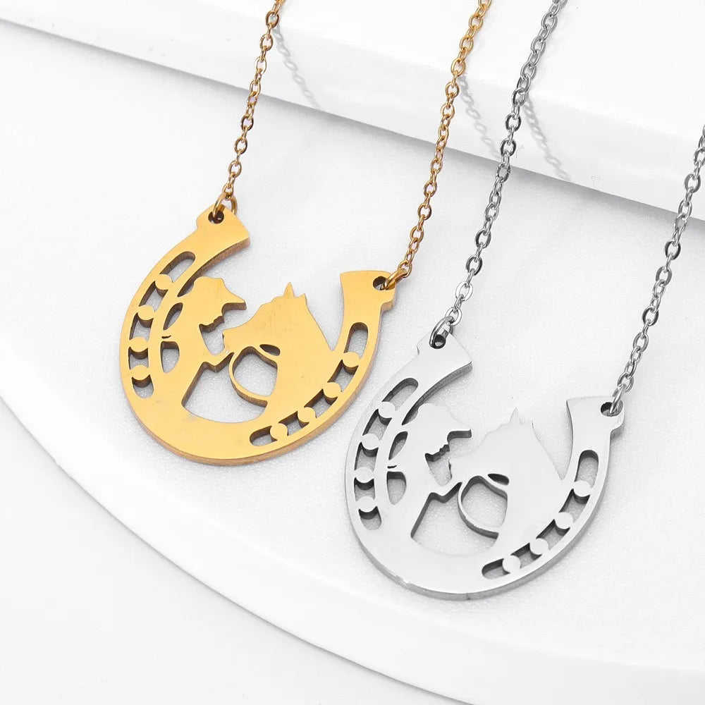 Charming Horseshoe Necklace