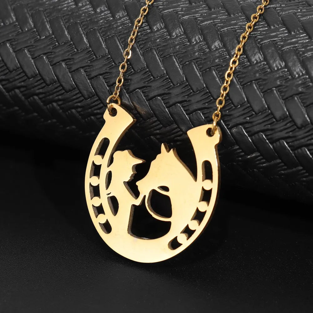 Charming Horseshoe Necklace