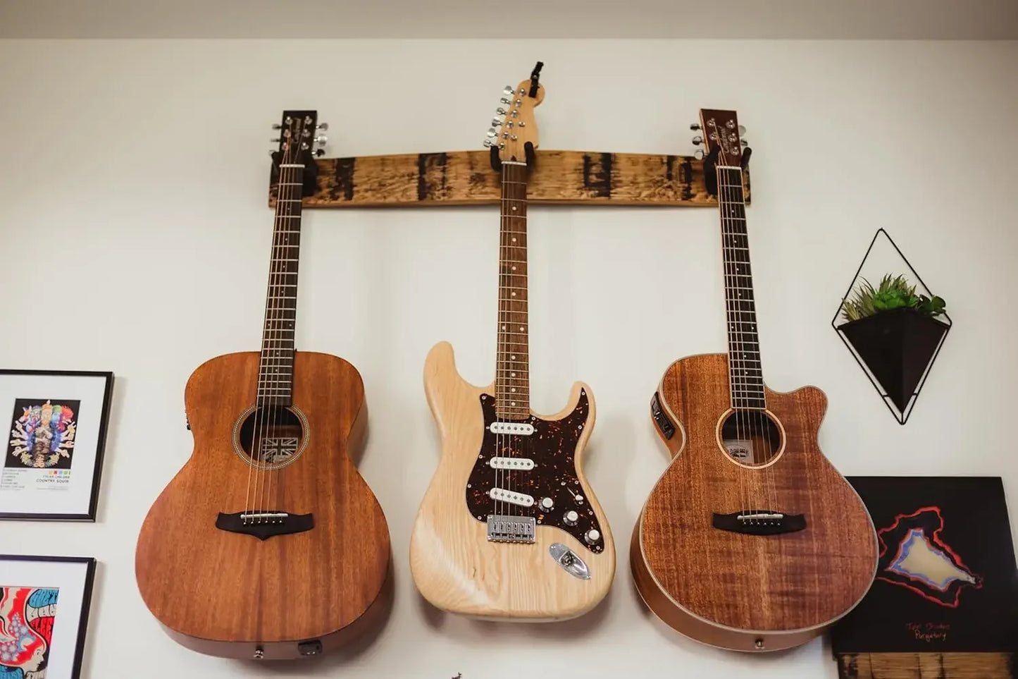 Whiskey Barrel 3-Guitar Wall Mount