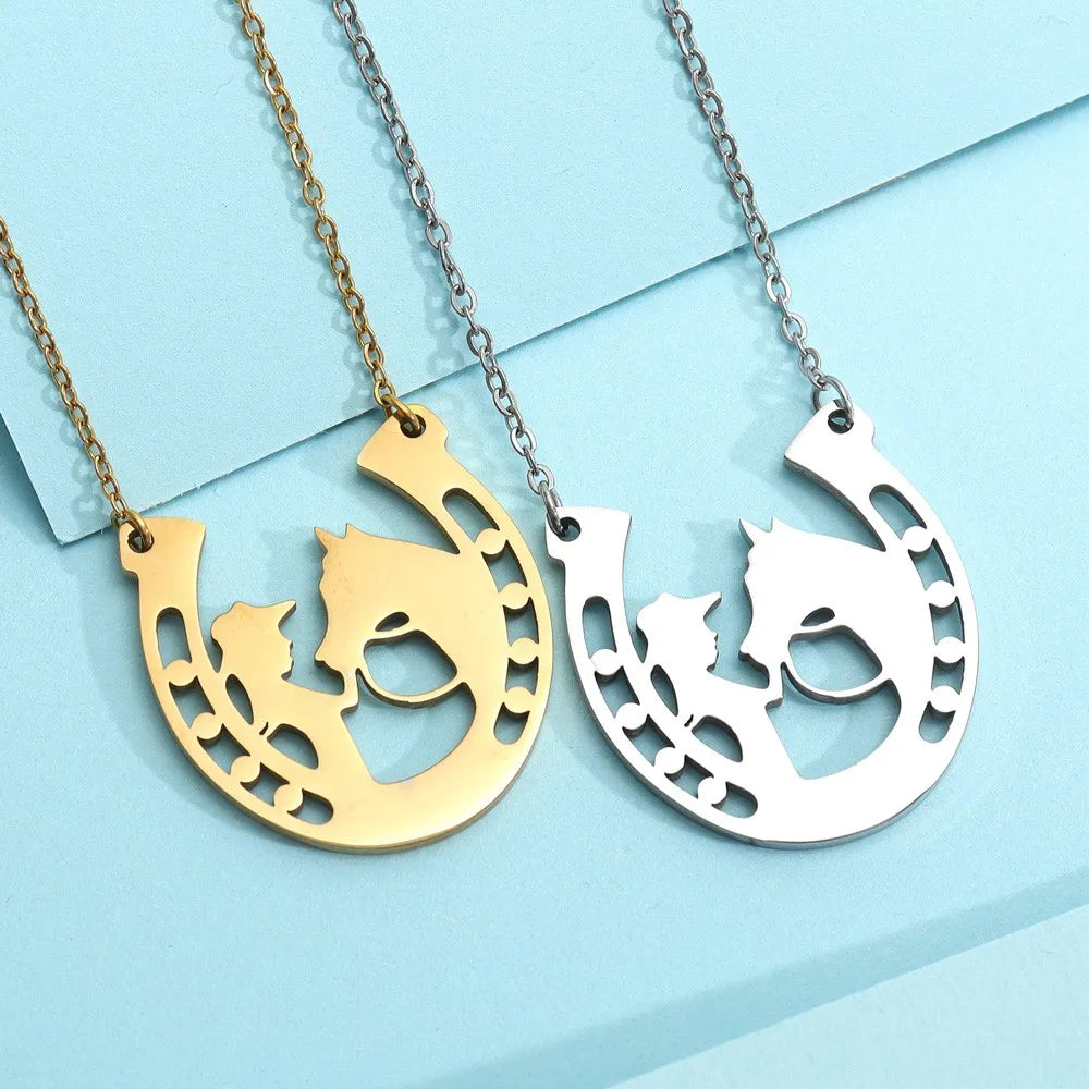 Charming Horseshoe Necklace